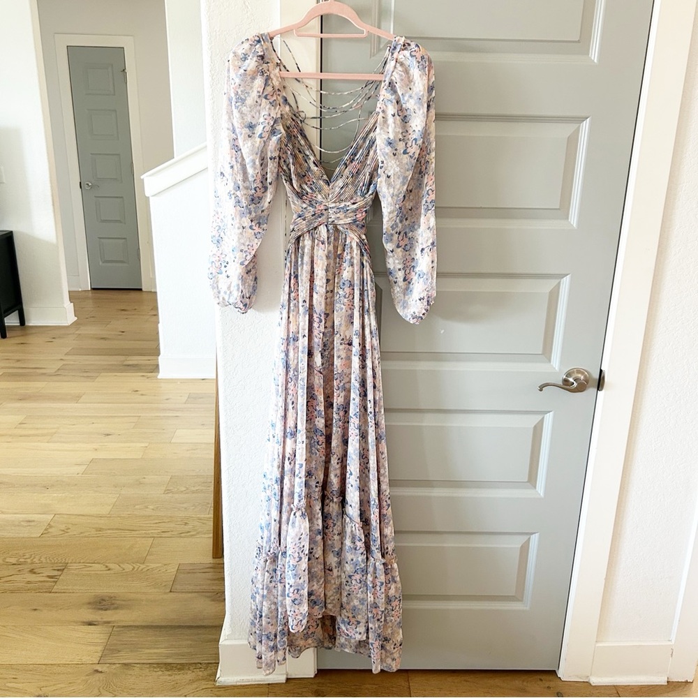 New ASTR Kammy Floral Lace Up Long Sleeve Maxi Dress - Picture 5 of 7